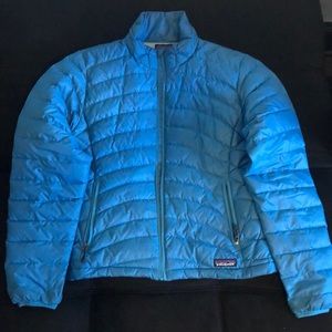 Blue/light blue Patagonia puffer jacket